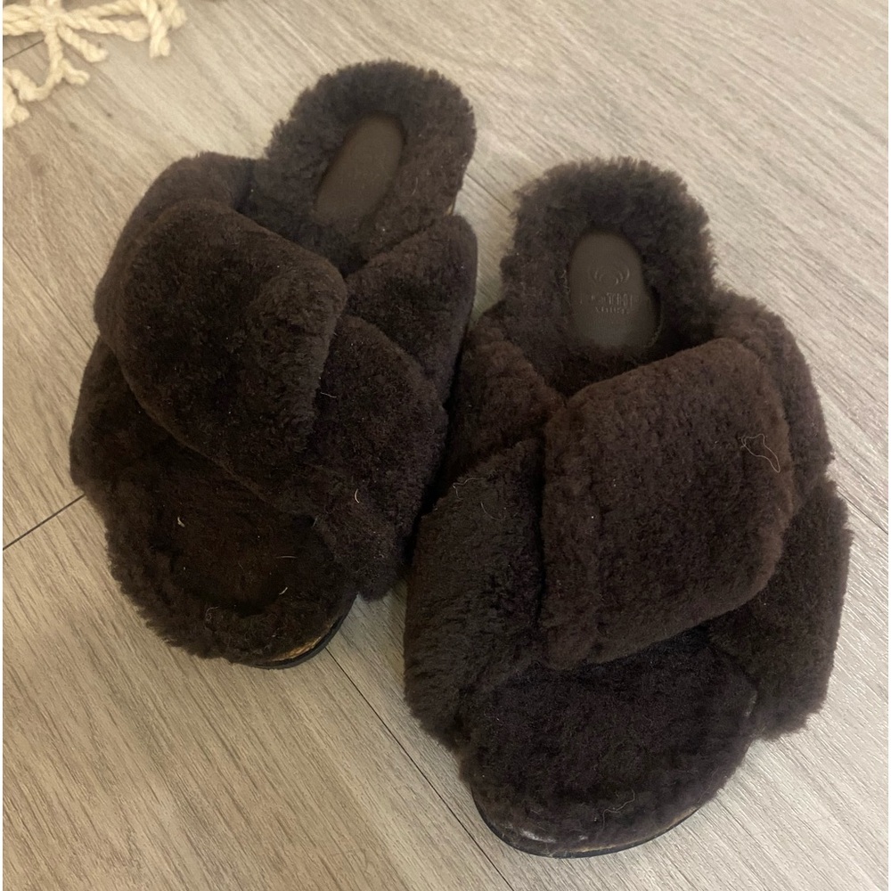 Brother vellies Teddy Togo in Espresso Shearling